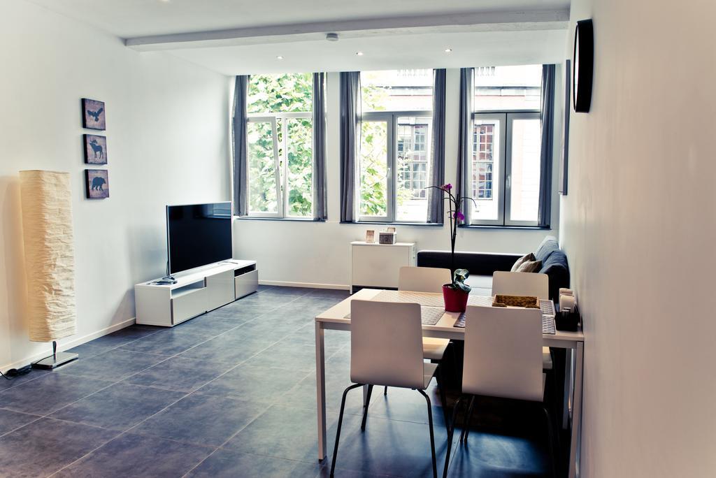 Apart'Hotel Liege City Centre Екстер'єр фото